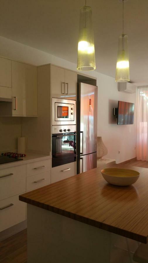 Beachfront Los Cristianos Apartment Arona  Luaran gambar
