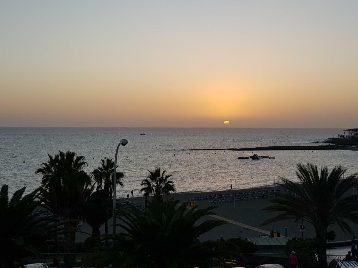 Beachfront Los Cristianos Apartment Arona  Luaran gambar